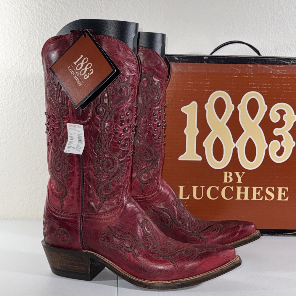 Lucchese Womens Red Burnished Mad Dog Goat Leather Cowboy Boots 8 Studded 🤠